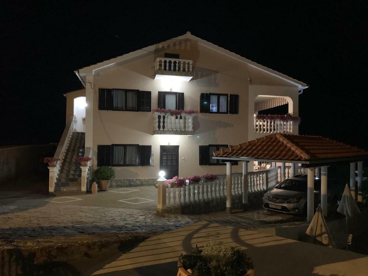 Apartment Smilja Malinska Exterior photo